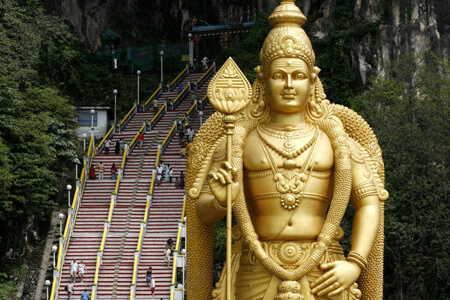 Batu-Cave-in-Kuala-Lumpur-Malaysia.