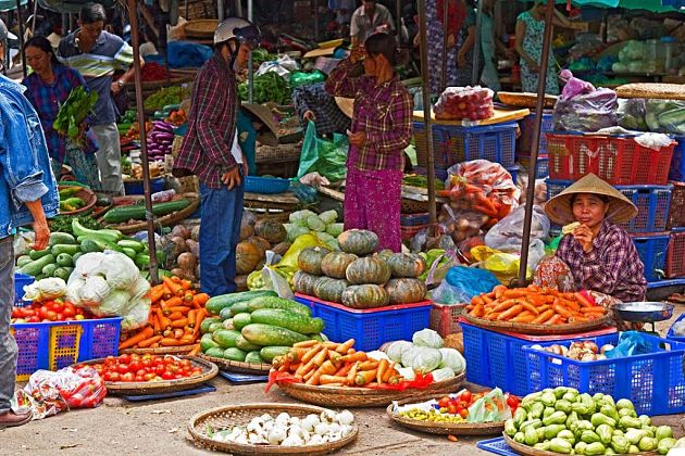 Dong Ba Market-hue-shore-excursions