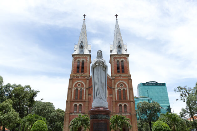 Saigon-Notre-Dame-Cathedral