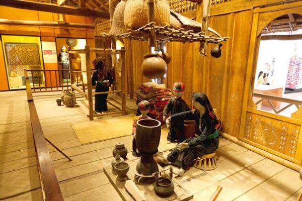 Vietnam-Museum-of-Ethnology-1