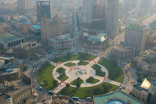 Dalian-People’s-Square
