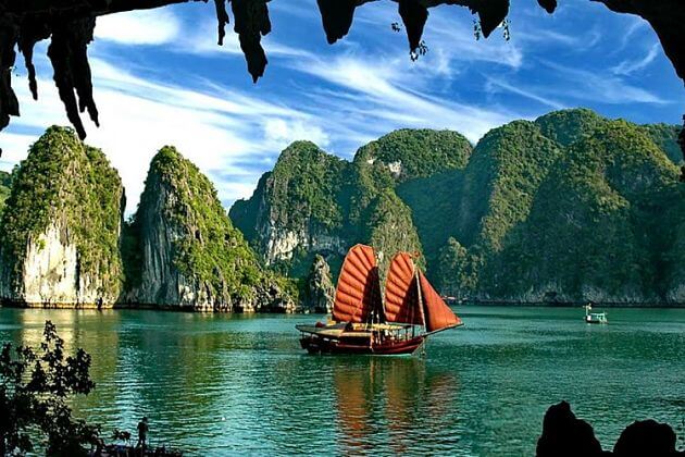 Halong Bay Cruise Excursions and Hanoi Capital