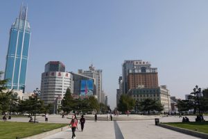 Zhongshan Square is in the middle of a huge traffic school