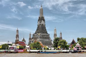 Wat Arun (Temple of the Dawn)