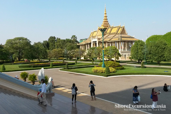 Phnom Penh Royal Palace & Silver Pagoda