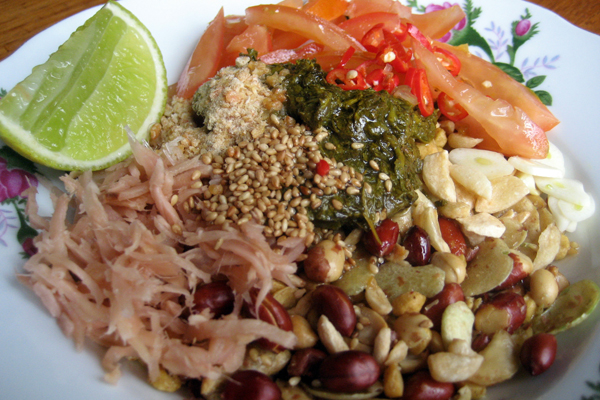 Laphet Thohk (pickled tea salad)