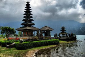 Ubud Temple in a cloudy day