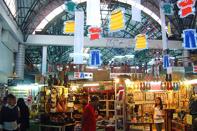 Souvenir shops in Greenhills Shopping Center