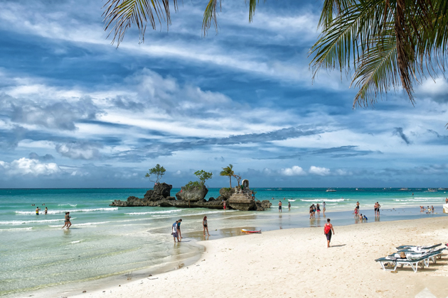 White Beach - Willy Rock - Boracay