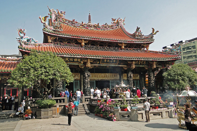 Longshan Temple