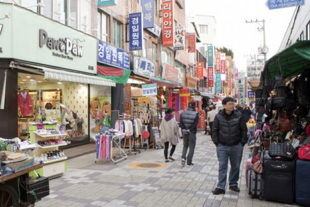 Gukjesijang Busan