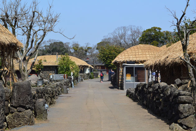 Jeju Folk Village