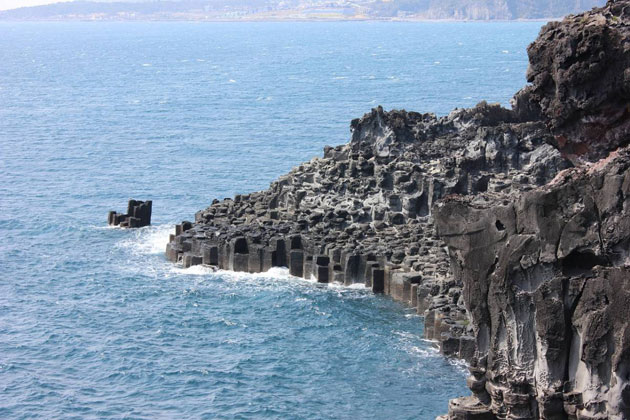 Jusangjeolli Cliffs