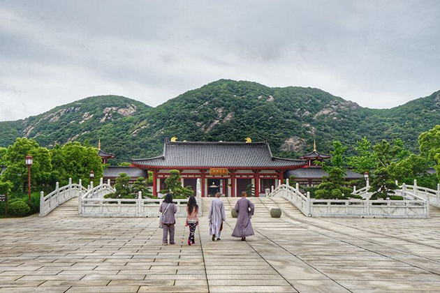 Buddhist Academy of Mount Putuo