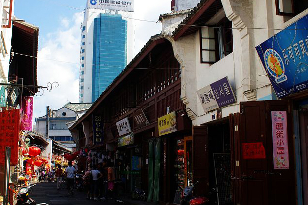 Ming and Qing Dynasty streets