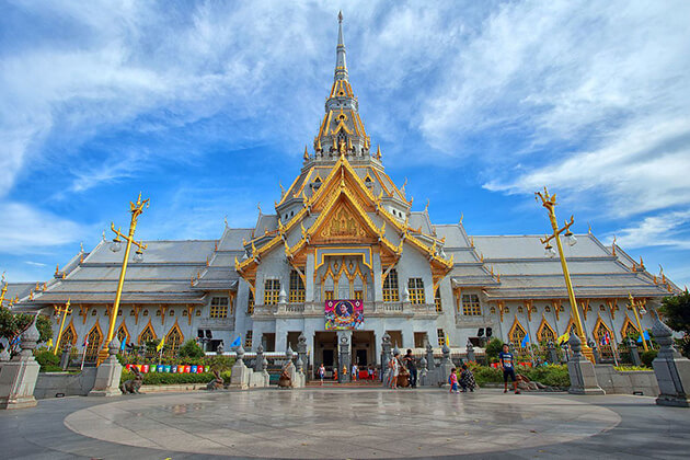 Shrines-in-Chachoengsao