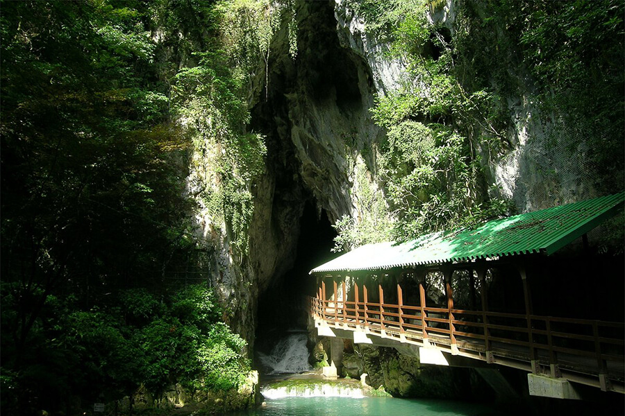 Akiyoshido Limestone Cave – Japan’s Longest Cave
