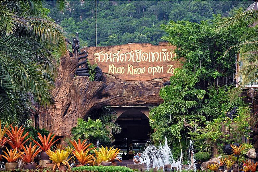 Khao Kheow Open Safari Park