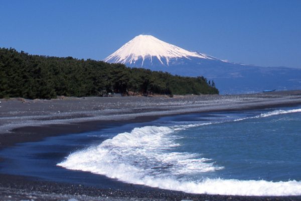 Miho no Matsubara beach with Mt Fuji view