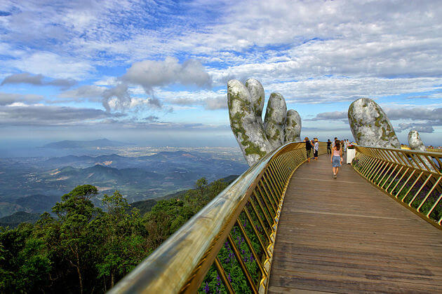 Golden-Bridge-Da-Nang-shore-excursions-1