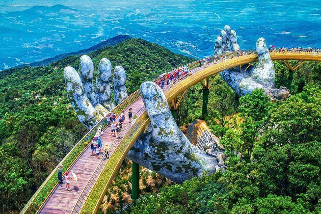 Golden-Bridge-in-Da-Nang-shore-excursions