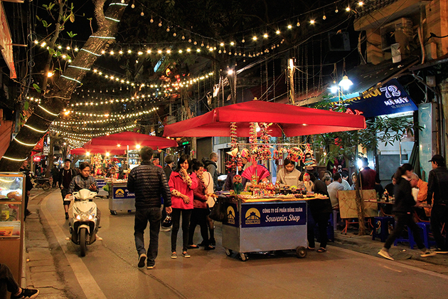 Hanoi night market