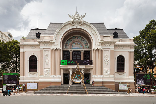 Saigon Opera House - photography spots in Ho Chi Minh City