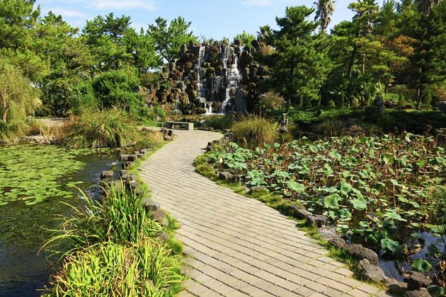 Hallim Park - Jeju shore excursions