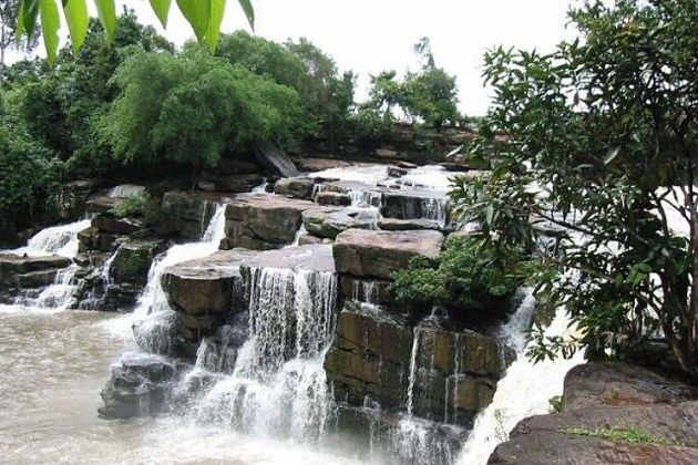 Kbal Chhay Waterfalls - Sihanoukville shore excursions