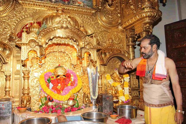 Siddhivinayak Temple - Mumbai shore excursions