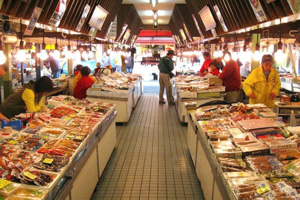 Morning-Market-in-Hakodate