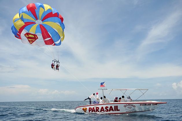 Parasailing in Boracay shore excursions