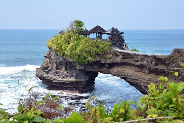 Tanah Lot Temple in Bali shore excursions