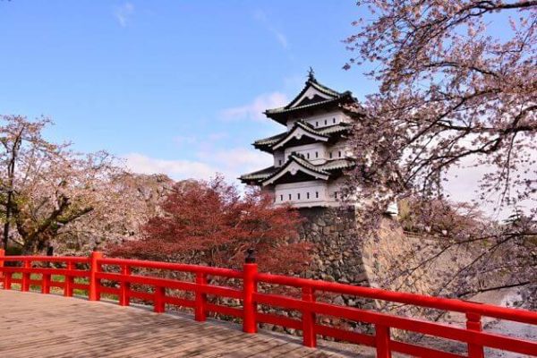 Hirosaki-Castle-Aomori-shore-excursions-tours