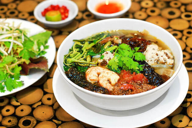 vietnamese-street-food