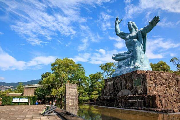 Peace-Memorial-Park-in-Nagasaki-shore-excursions