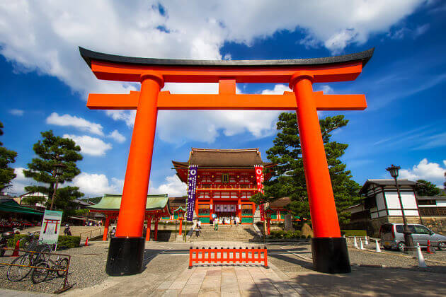 Fushimi Inari Taisha Shrine of Kyoto shore excursions