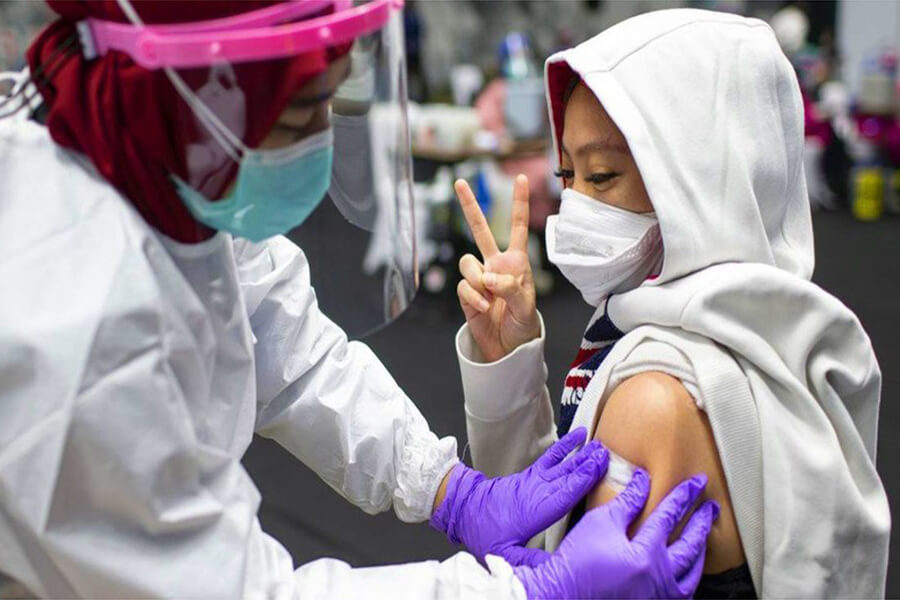 Indonesia Launches One of World’s Biggest COVID-19 Vaccination Campaign