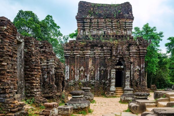 Da Nang Day Trip to My Son Sanctuary