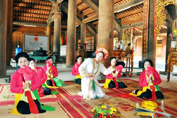 Explore the Countryside of Quang Yen Village