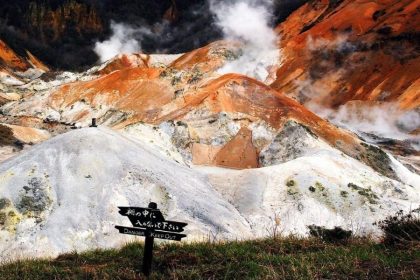 Jigokudani (Hell Valley)-Muroran shore excursions