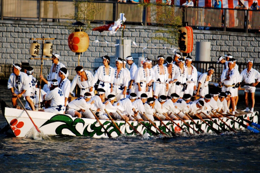  Tenjin Matsuri Festival in Japan 