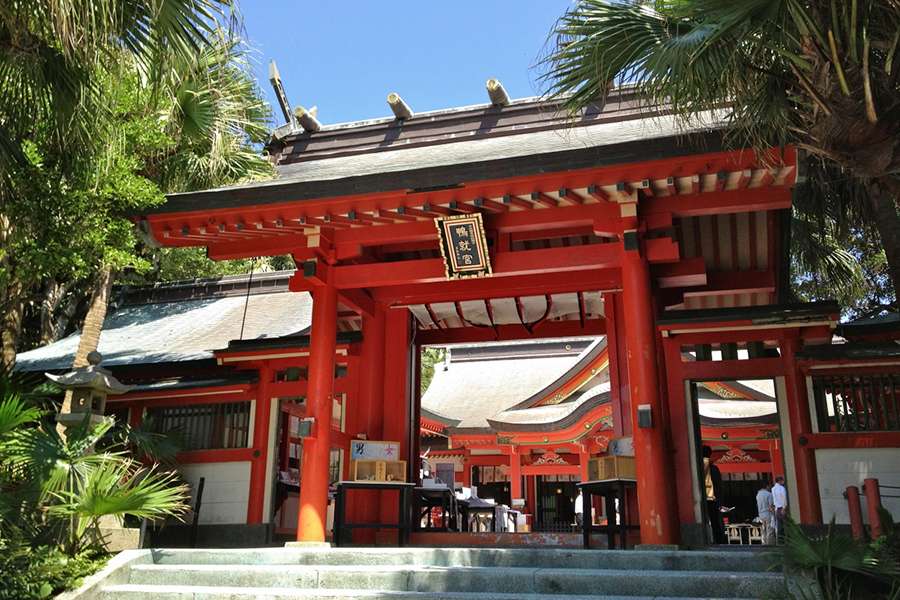 Aoshima Shrine -Aburatsu Miyazaki shore excursions