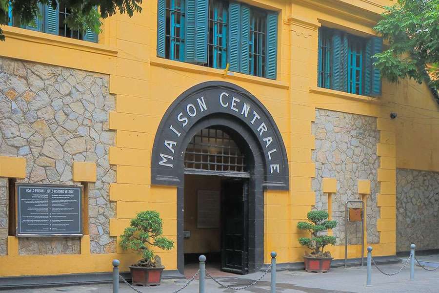 Hoa Lo Prison Museum-Hanoi shore excursions