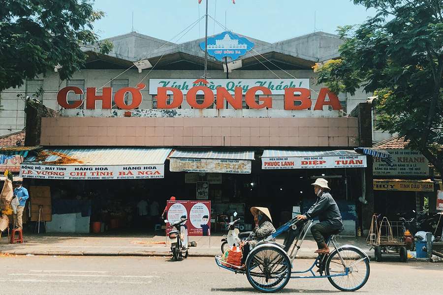 Dong Ba Market -Hue shore excursions