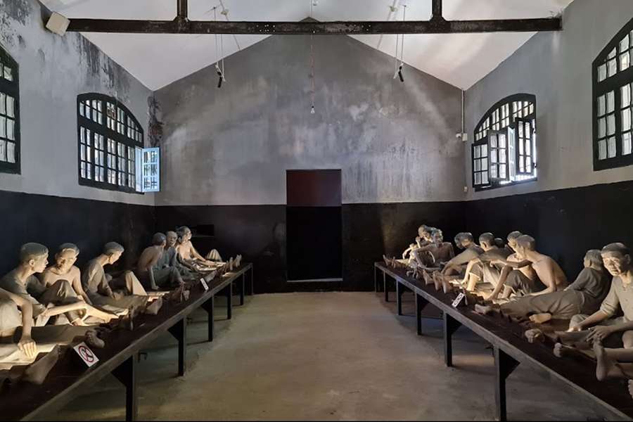 Hoa Lo Prison- Hanoi shore excursions