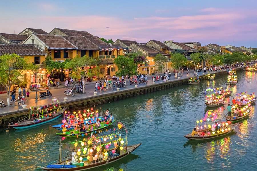 Hoi An ancient town - Da Nang & Hoi An shore excursions