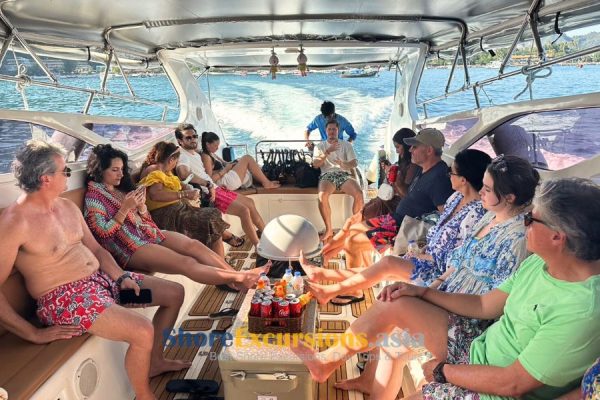 Phuket Snorkeling Tour at Koh Hae