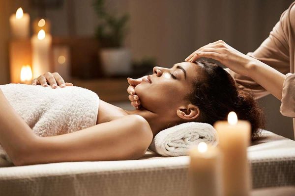 Bangkok Royal Grandeur & Thai Wellness Retreat