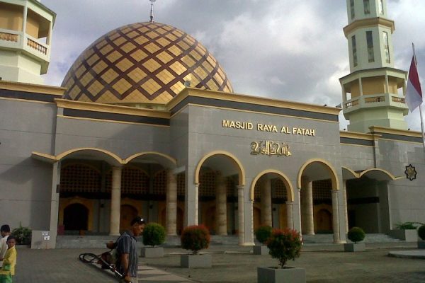Al Fatah Grand Mosque - Ambon tours